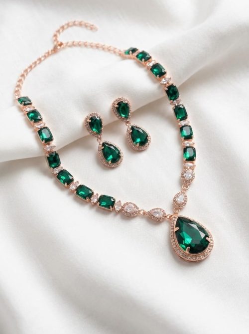 NACKLACE